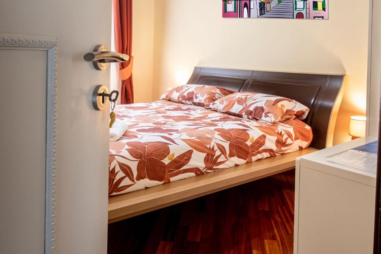 ナポリ Sogno O Son Desto Bed & Breakfast エクステリア 写真